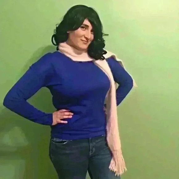 Unique Contrast Bow Tie Surprise Top - Picture 3 of 4